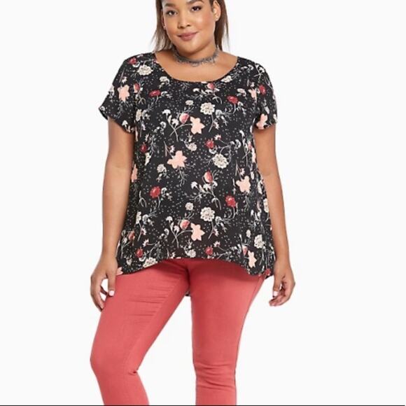 NWT Torrid pleat back chiffon floral blouse - Picture 1 of 7
